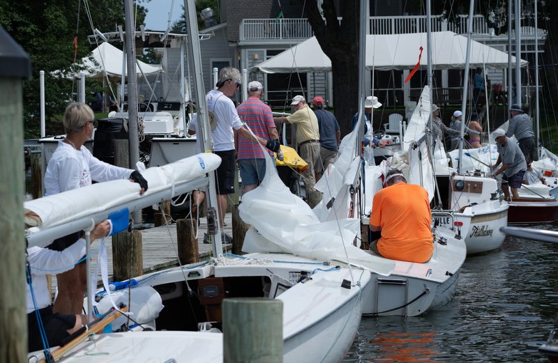 Busy dock at AOD.jpg